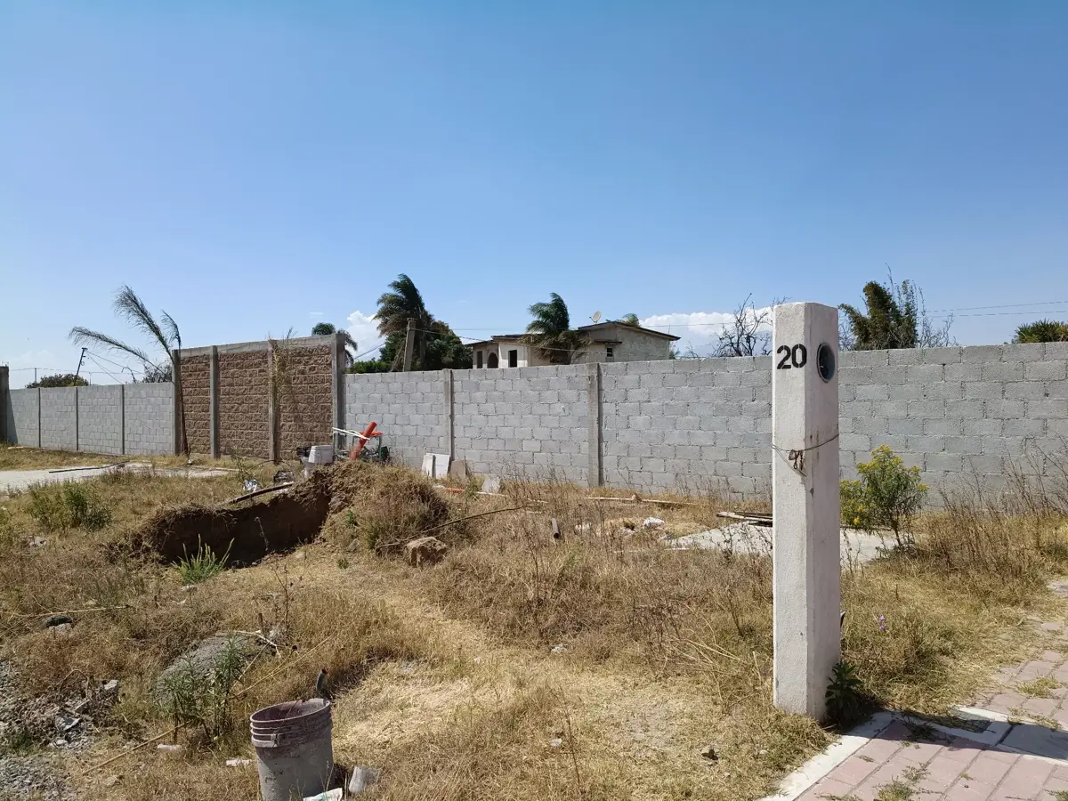 Terreno en venta en San Francisco Ocotlán (Ocotlán), Coronango — foto 1 de 7