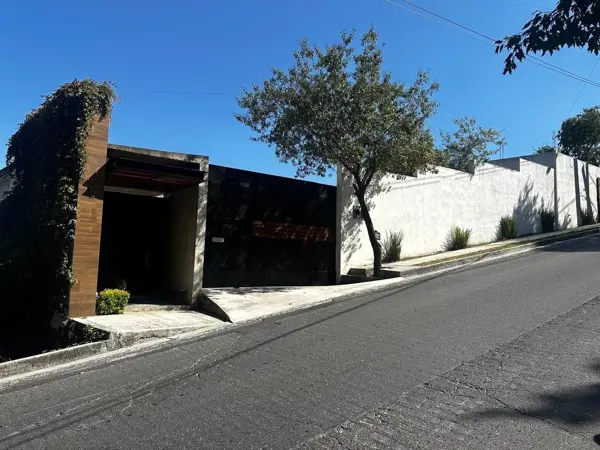 Casa en venta en Valle de San Ángel Sect Español, San Pedro Garza García — foto 2 de 18