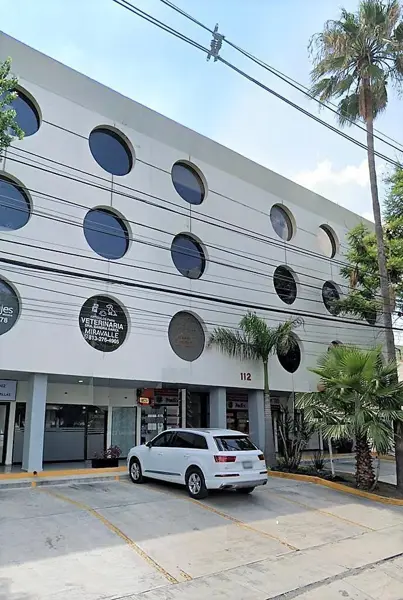 LOCAL COMERCIAL VENTA MIRAVALLE 45 m2