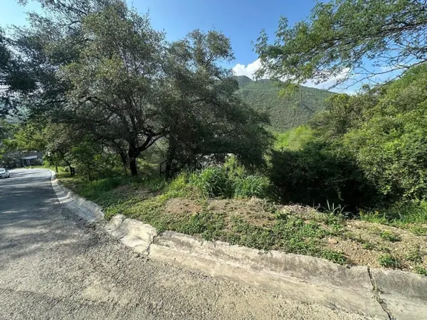 Terreno en venta en Renacimiento, Monterrey — foto 2 de 9