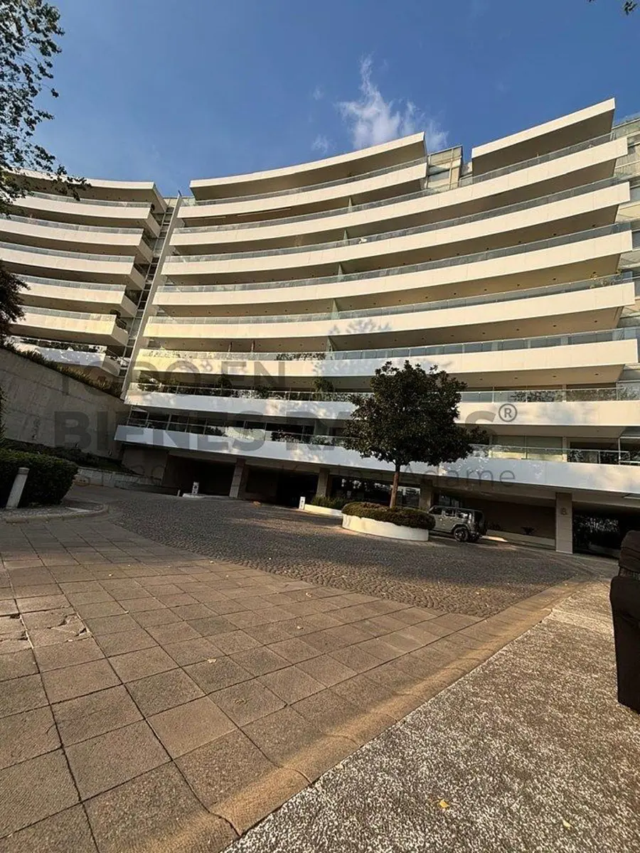 Departamento en venta en Bosque Real, Huixquilucan — foto 1 de 28