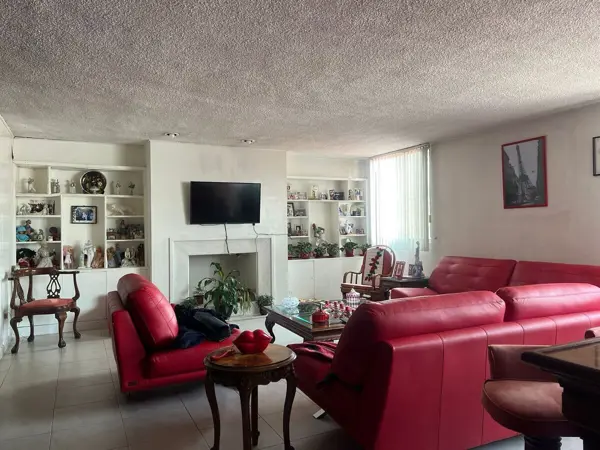 Casa en venta en Ciudad Satelite, Naucalpan de Juárez — foto 2 de 30