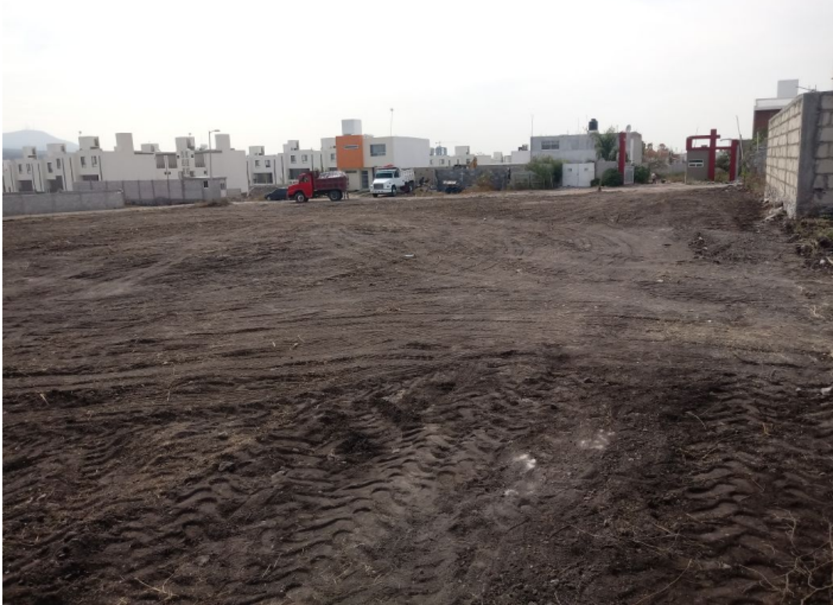 Terreno en venta en Paseos del Marques, El Marqués — foto 1 de 3