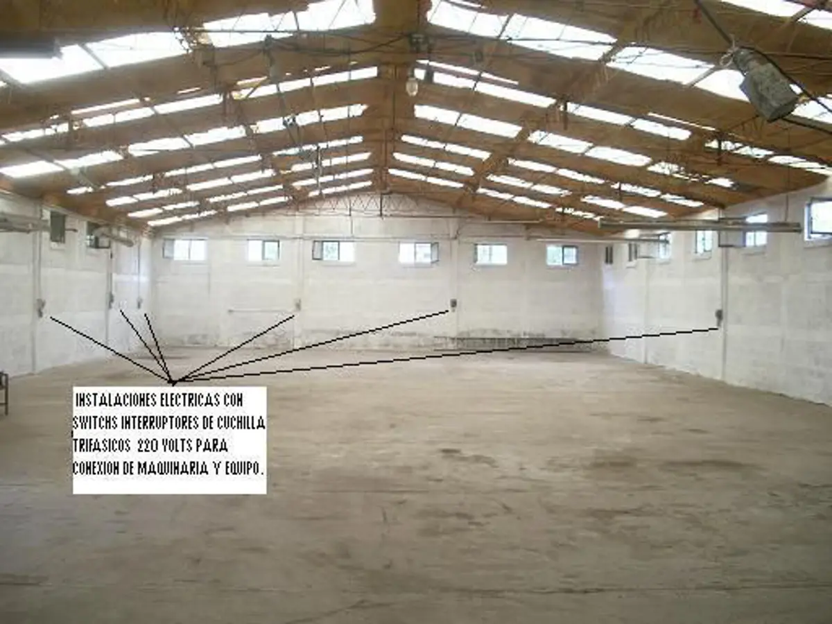 Nave en venta en Santa Maria Huecatitla, Cuautitlán — foto 1 de 12