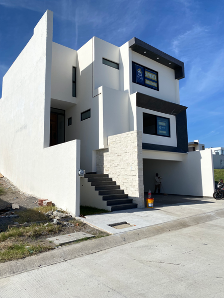 Casa en venta Nueva fraccionamiento Punto Lomas, Riviera Veracruzana