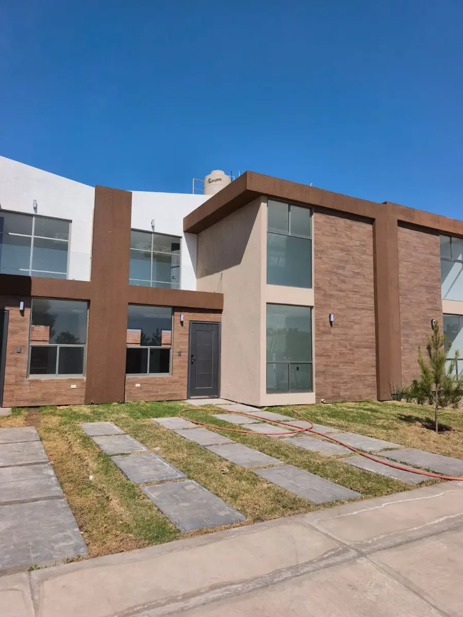 Casa en venta en Privada Las Margaritas, Pachuca de Soto — foto 1 de 16