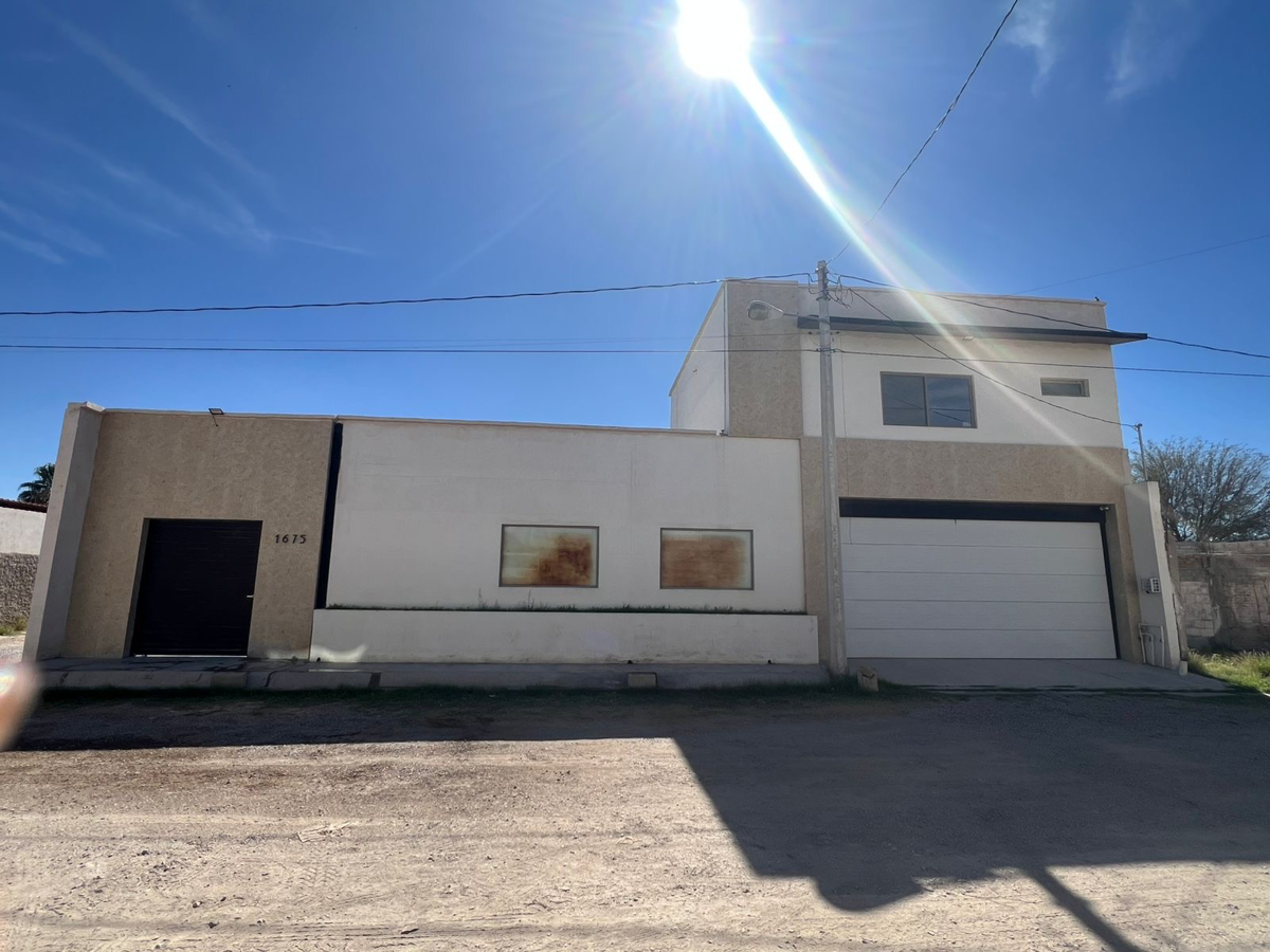Quinta en Venta en María Mercado de López Sánchez, Torreón, Coahuila de Zaragoza Quinta en Venta en María Mercado de López Sánchez, Torreón, Coahuila de Zaragoza