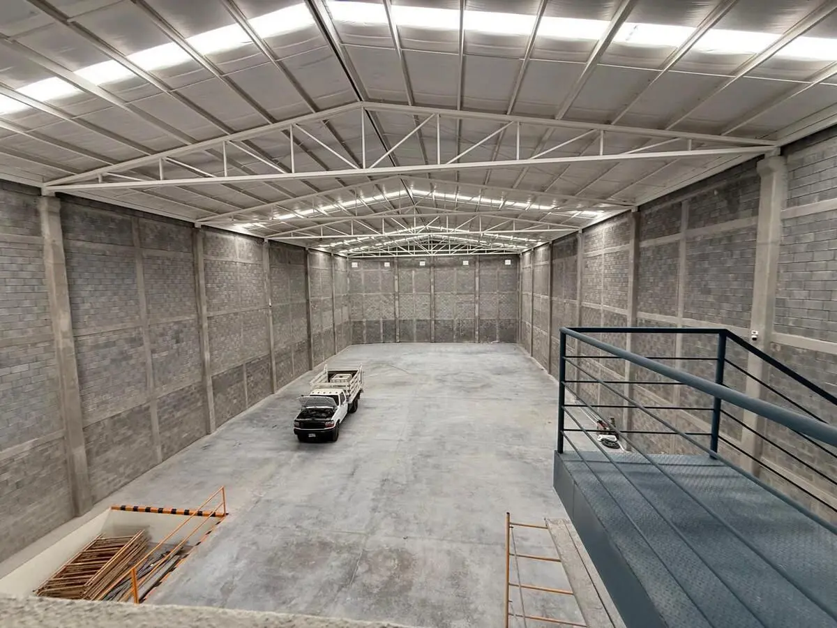 Bodega en renta en T.A.D. Pemex Refineria, Santa Catarina — foto 1 de 9