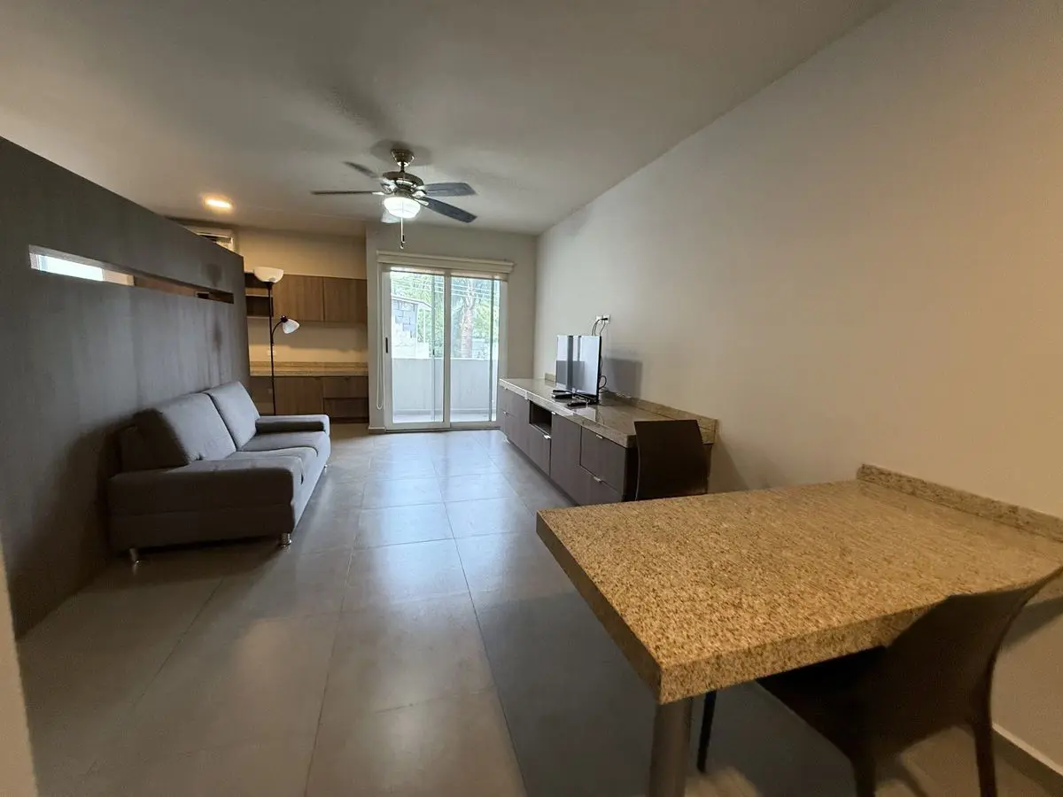 Departamento en renta en Fuentes del Valle, San Pedro Garza García — foto 1 de 15
