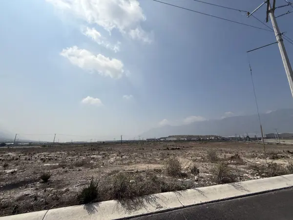 Terreno en venta en Parque Industrial las Palmas, Santa Catarina — foto 2 de 2