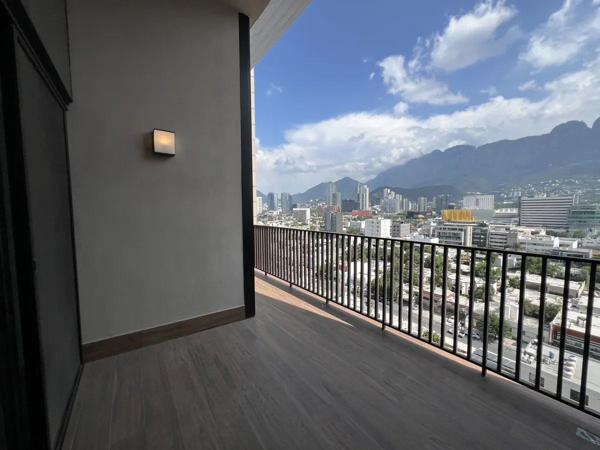 Departamento en renta en San Pedro Garza García Centro, San Pedro Garza García — foto 1 de 29