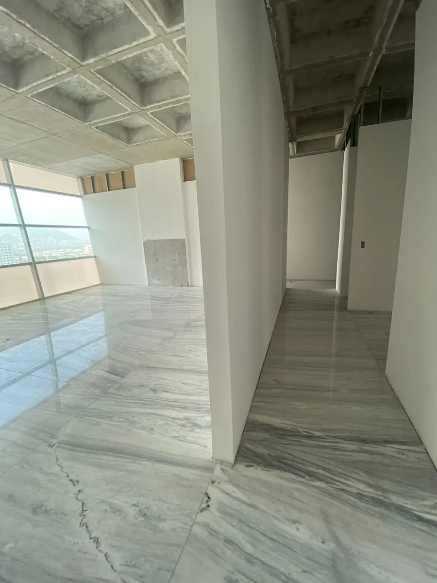 Oficina en venta en Zona Valle Oriente, San Pedro Garza García — foto 1 de 16