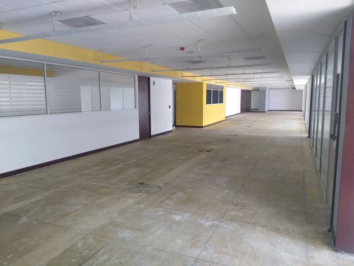 Oficina en renta en Zona Valle Oriente, San Pedro Garza García — foto 1 de 6