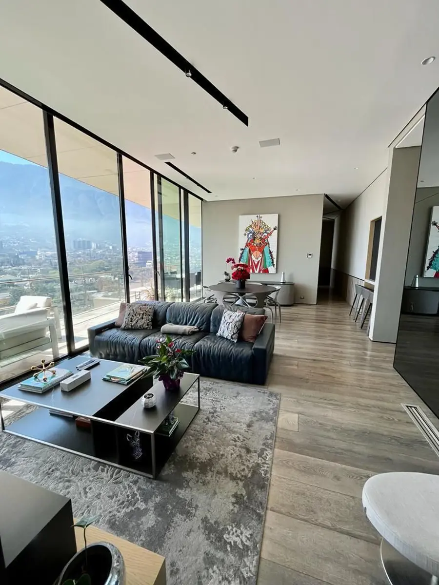 Departamento en venta en Punto Central, San Pedro Garza García — foto 1 de 30