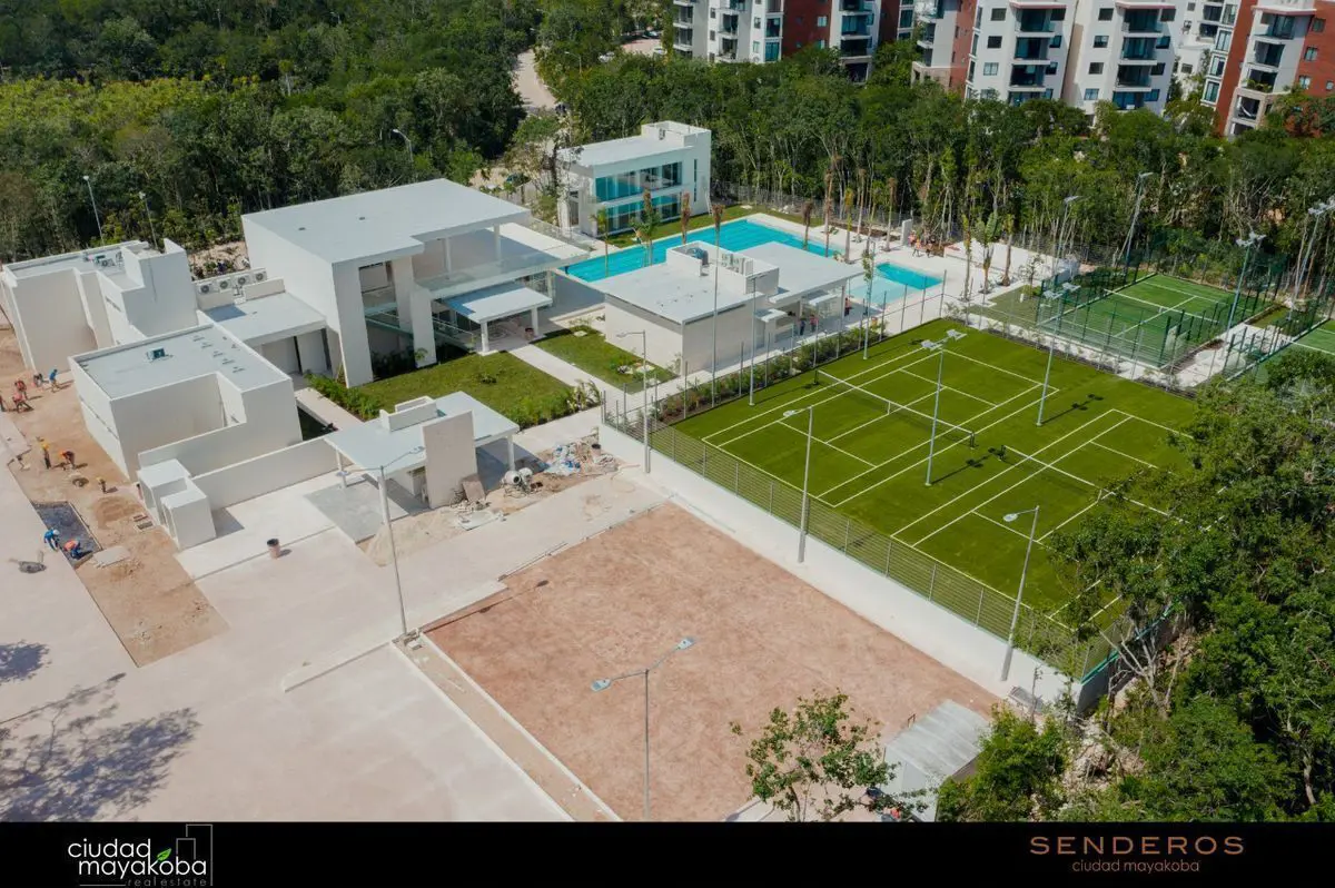 Terreno en venta en Playa del Carmen, Playa del Carmen — foto 1 de 13