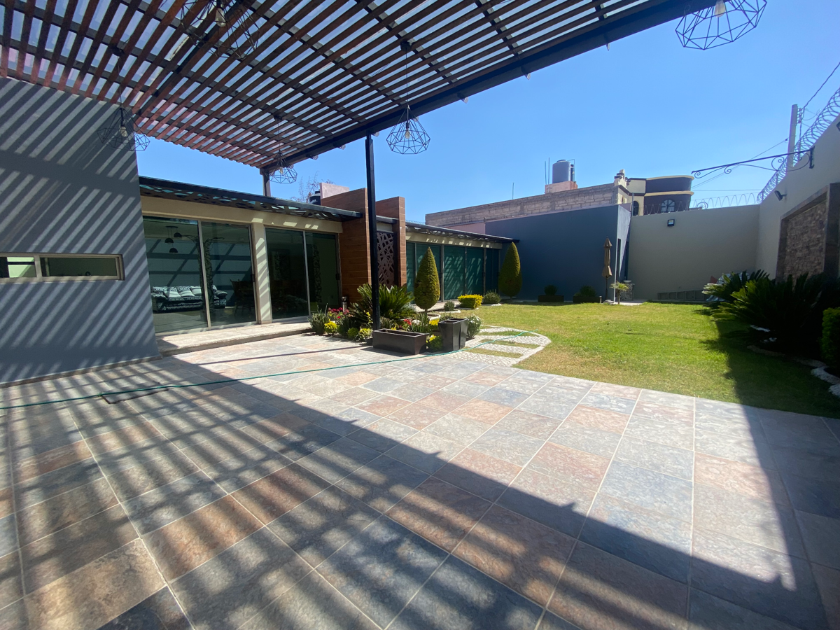 Casa en venta en Santiago Jaltepec, Mineral de la Reforma — foto 1 de 24