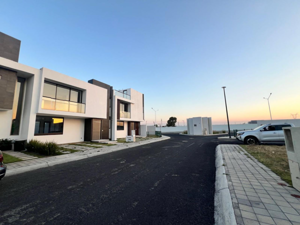 Casa en venta en Explanada Sur, Pachuca de Soto — foto 2 de 22