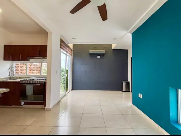 Casa en venta en Lomas de la Rioja, Alvarado — foto 2 de 9