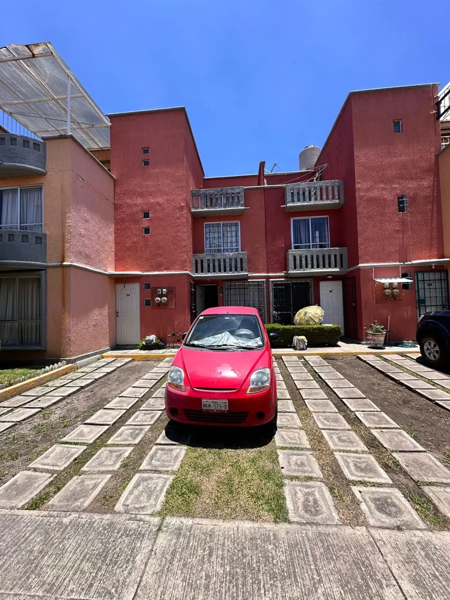 Casa en venta en Hacienda de Cuautitlán, Cuautitlán — foto 1 de 16