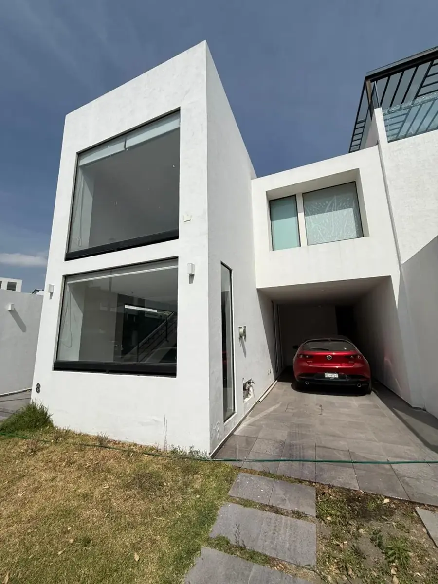 Casa en renta en Lomas de Angelópolis, San Andrés Cholula — foto 1 de 13