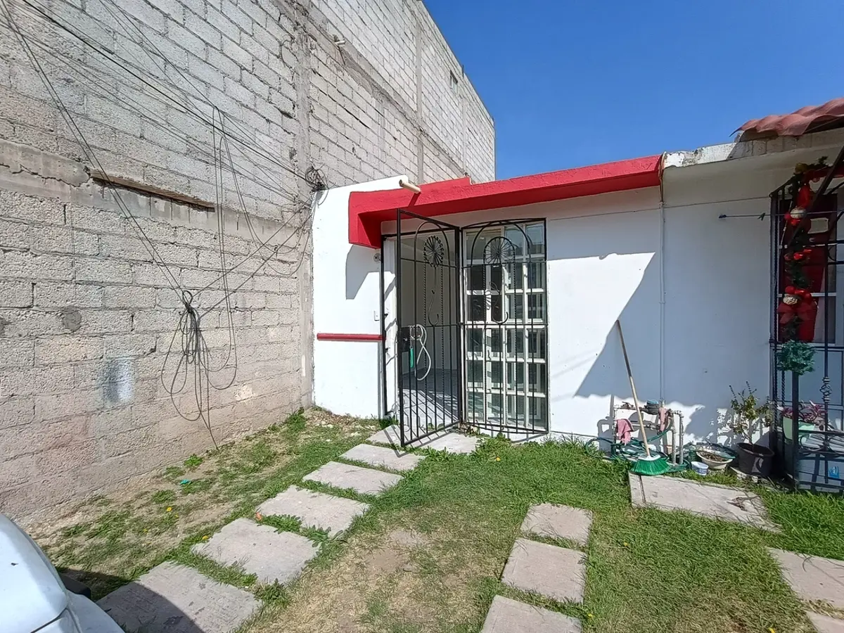 Casa en venta en La Guadalupana, Cuautitlán — foto 1 de 14