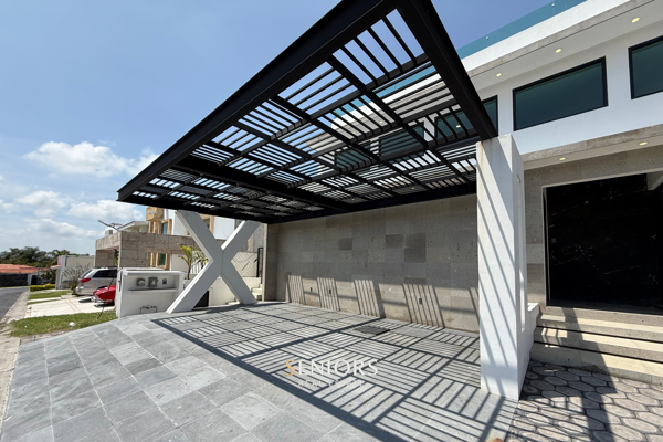 Casa en venta en Lomas de Cocoyoc, Atlatlahucan — foto 2 de 16