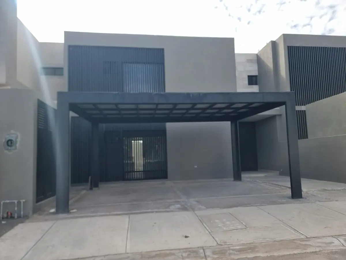 Casa en venta en Las Trojes, Torreón — foto 1 de 9