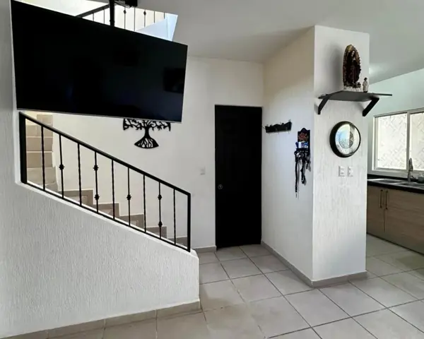 Casa en venta en Residencial Alta California, Tlajomulco de Zúñiga — foto 2 de 43