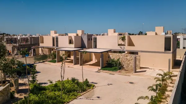 Casa en privada residencial con piscina, a 20 minutos de la playa