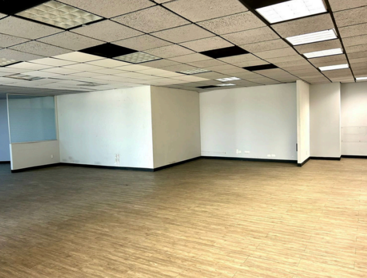 Oficina en renta en Lomas Altas, Miguel Hidalgo — foto 1 de 10