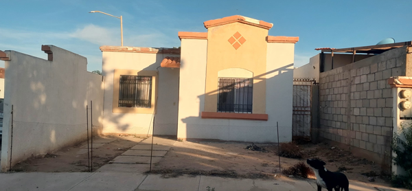 Casa en venta en Rinconada las Californias, La Paz — foto 2 de 3