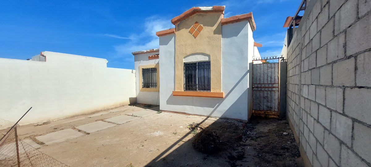 Casa en venta en Rinconada las Californias, La Paz — foto 1 de 3