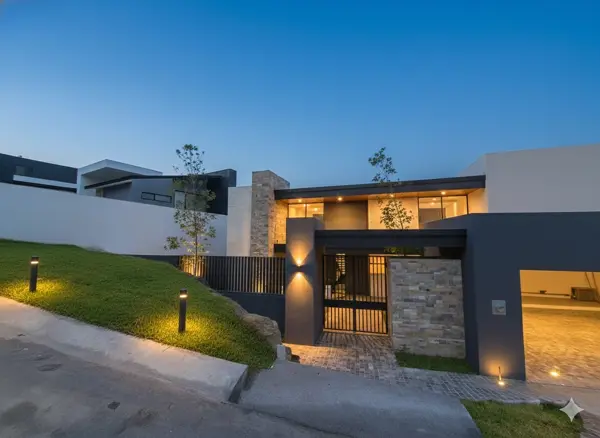 Casa en venta en Sierra Alta, Monterrey — foto 2 de 52