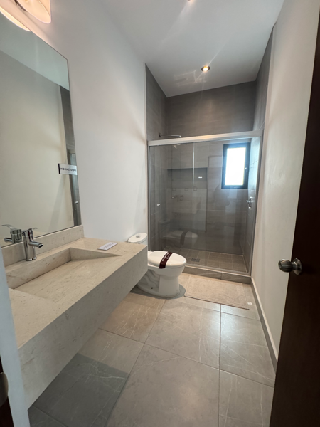 Casa en venta en La Rioja Residencial, Torreón — foto 3 de 9