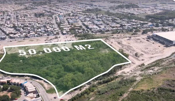 Terreno en Venta en Santa Rosa, Apodaca, Nuevo León 1