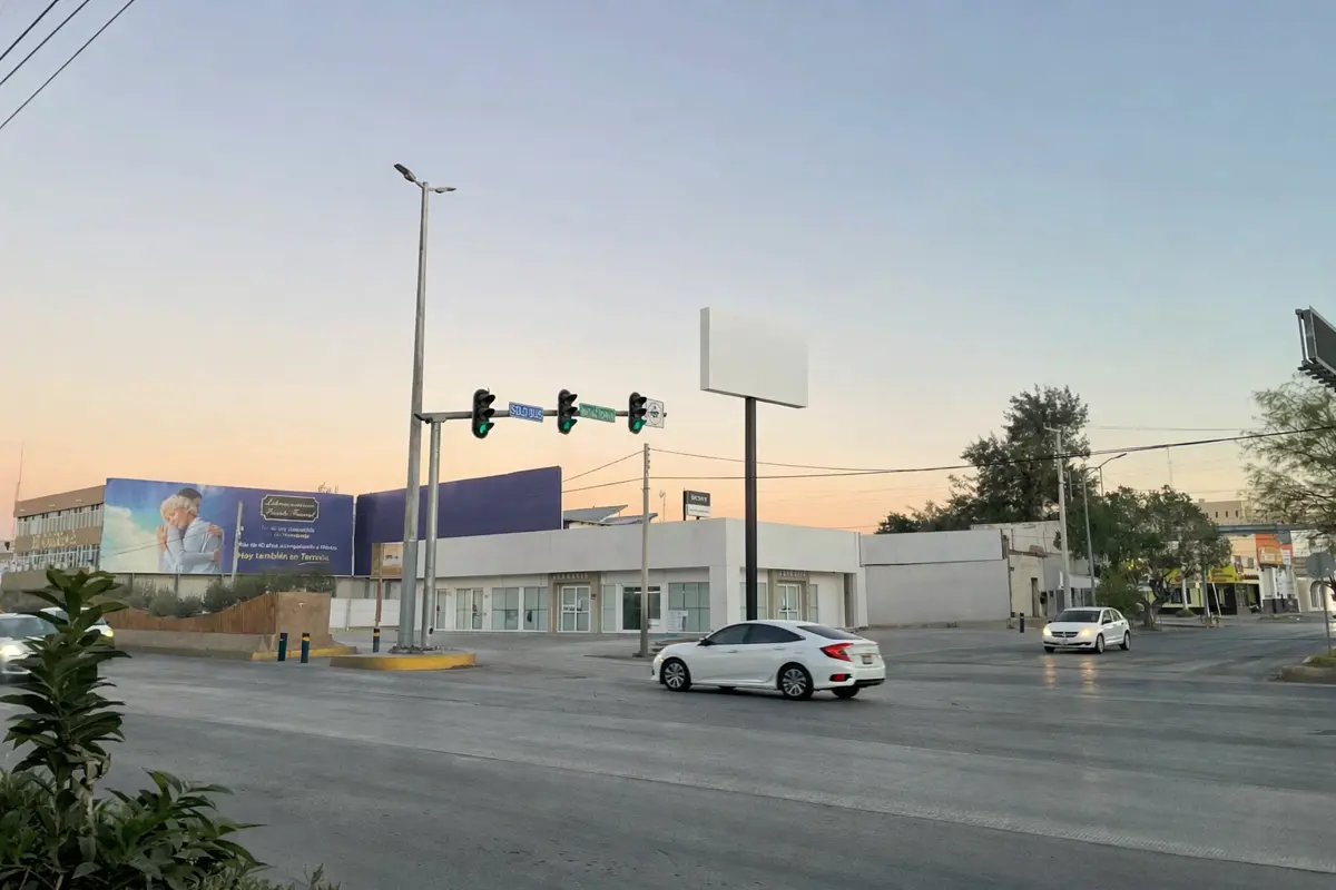 Terreno comercial en renta con construcción sobre Blvd. Revolución y Calz. Estadio en Torreón Terreno comercial en renta con construcción sobre Blvd. Revolución y Calz. Estadio en Torreón
