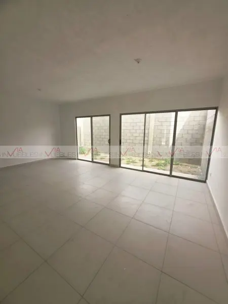 Casa en venta en Privadas del Canada, General Escobedo — foto 3 de 11