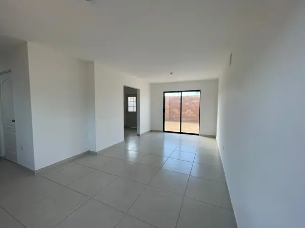 Casa en venta en Villa Merlot Residencial, Hermosillo — foto 3 de 15