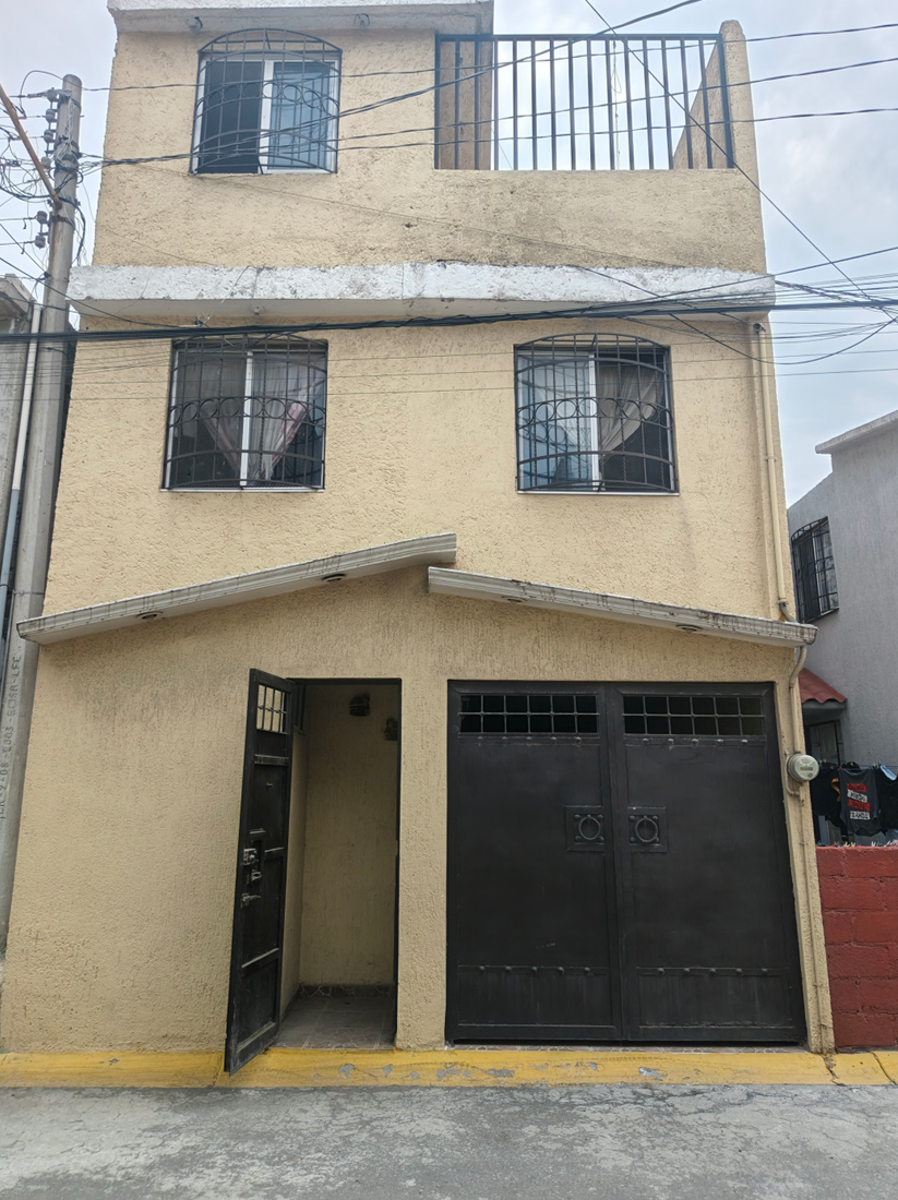 Casa en venta en Ampliación Guadalupe Victoria, Ecatepec de Morelos — foto 1 de 17