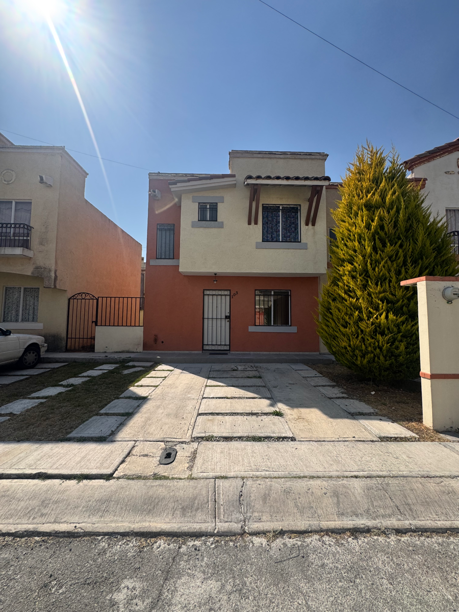 Casa en renta en Real Toledo, Pachuca de Soto — foto 1 de 9