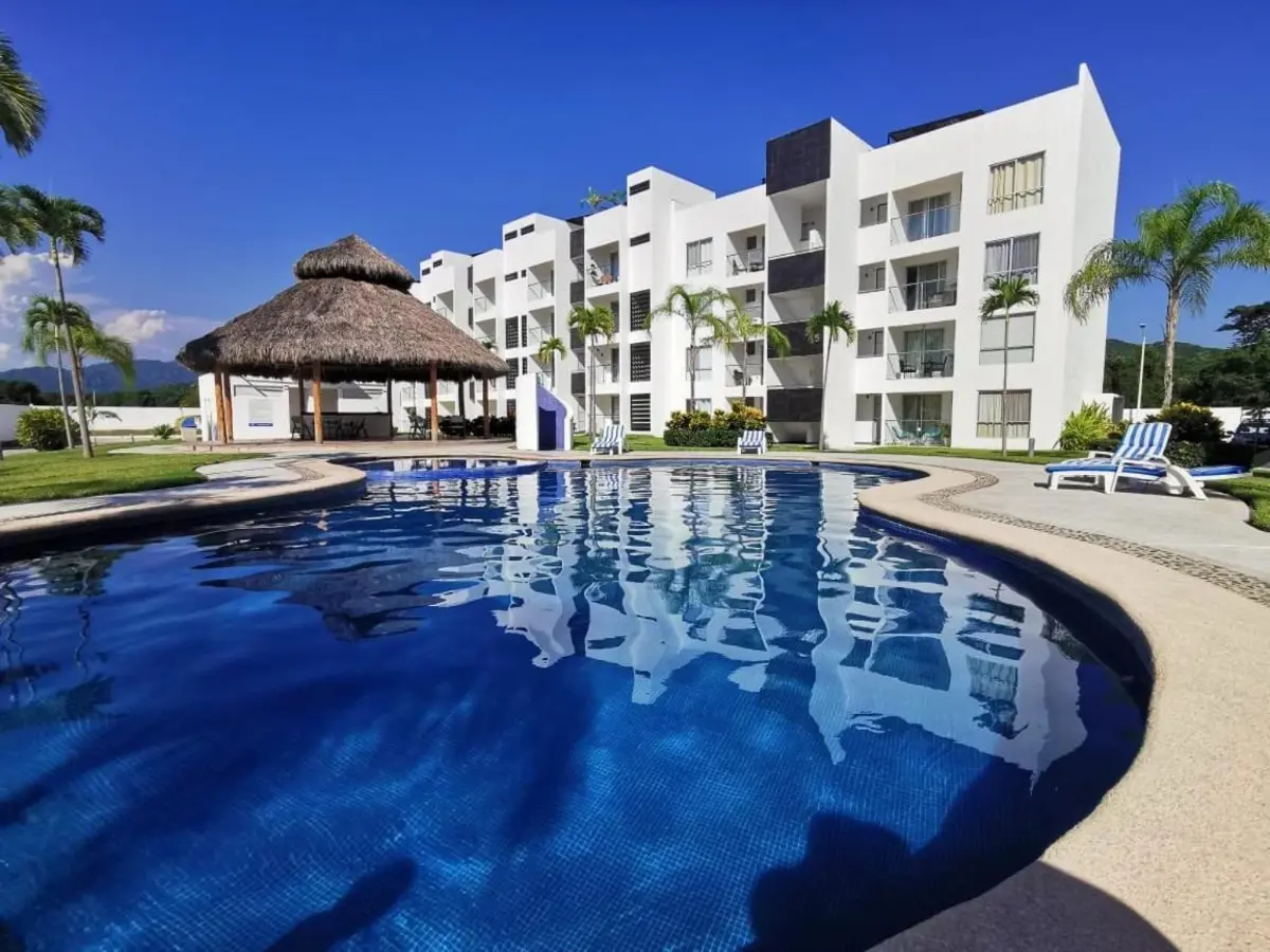 Departamento en venta en Residencial La Ceiba, Manzanillo — foto 1 de 14