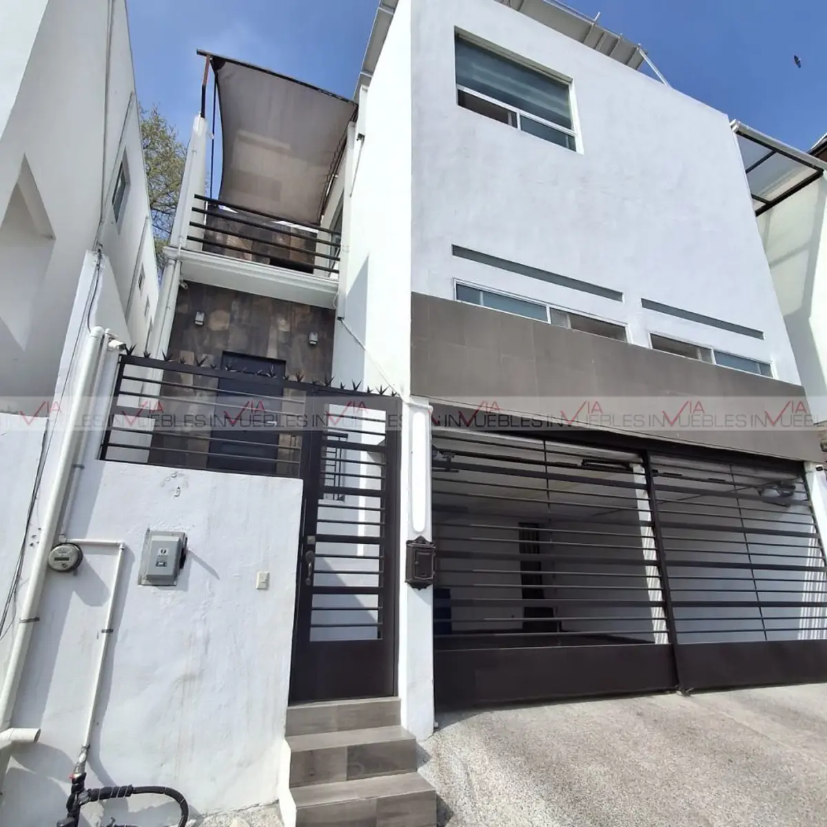 Casa en venta en Satélite Acueducto Sexto Sector, Monterrey — foto 1 de 19