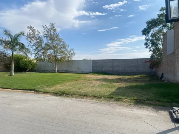 Terreno en venta en Los Viñedos, Torreón — foto 3 de 5