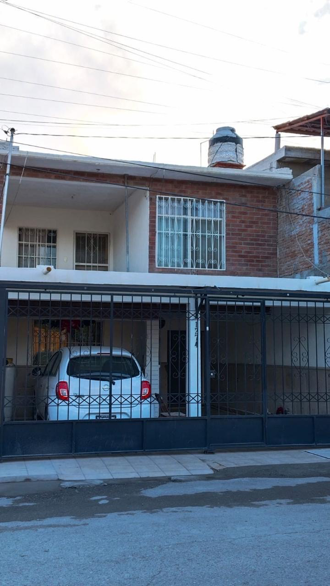 Casa en venta en Eduardo Guerra, Torreón — foto 1 de 22