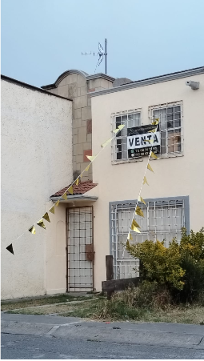 Casa en venta en Hacienda del Valle II, Toluca — foto 1 de 19