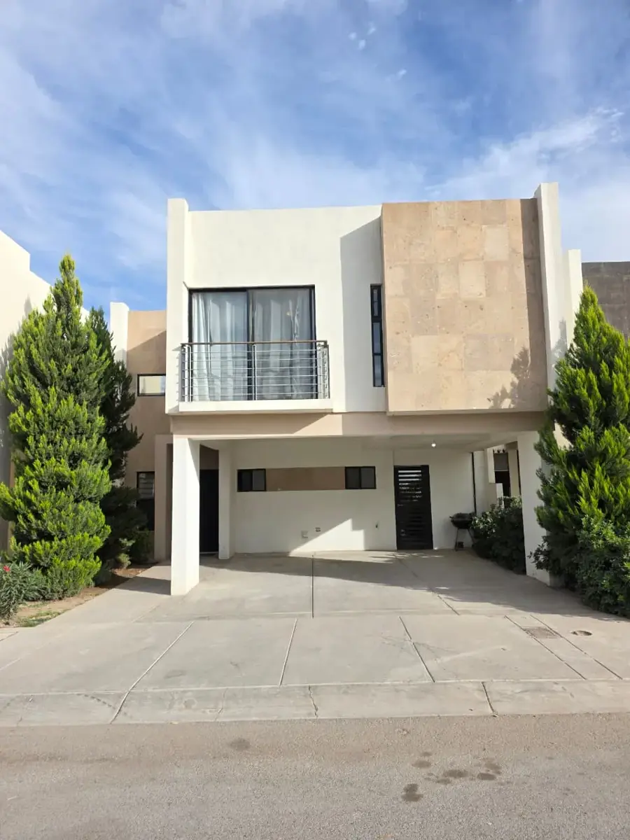 Casa en venta en Jardines de Santa Clara 10, Juárez — foto 1 de 49