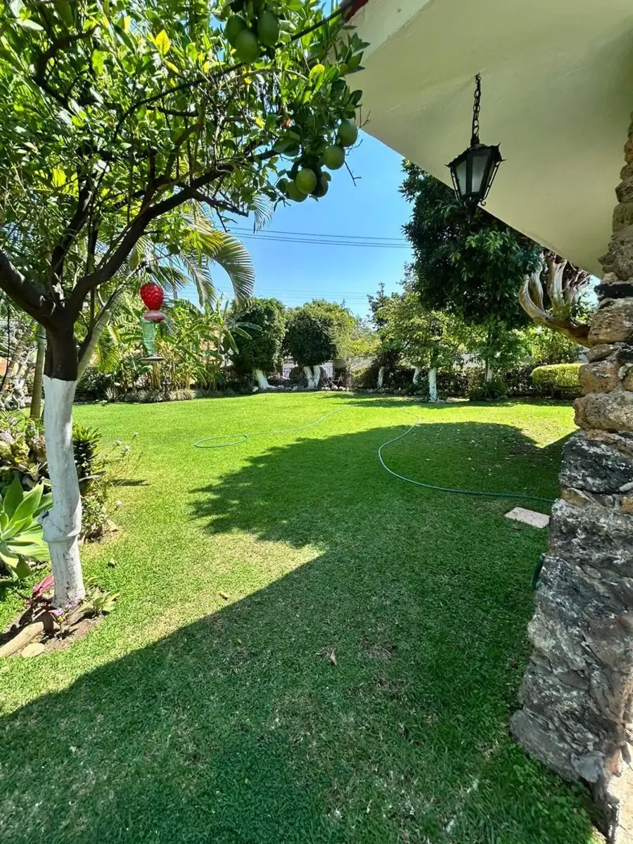 Casa en venta en Club de golf Tabachines, Cuernavaca — foto 1 de 18