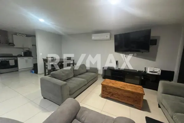 Casa en venta en Balcon las Huertas, Tijuana — foto 3 de 13