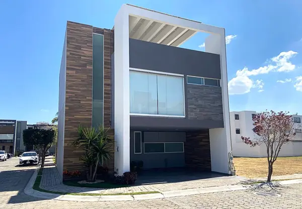 Casa en venta en Lomas de Angelópolis, San Andrés Cholula — foto 2 de 30