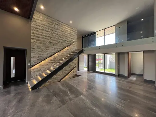 Casa en venta en Sierra Alta, Monterrey — foto 3 de 9